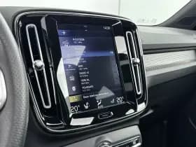 Volvo XC40 thumbnail 22