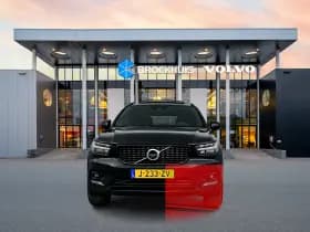 Volvo XC40 thumbnail 5