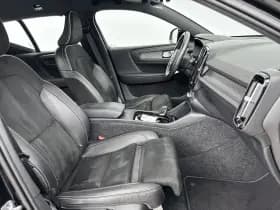 Volvo XC40 thumbnail 12