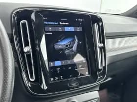 Volvo XC40 thumbnail 21