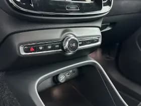Volvo XC40 thumbnail 22