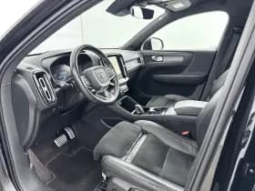 Volvo XC40 thumbnail 9