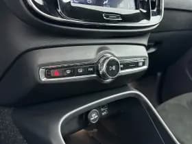 Volvo XC40 thumbnail 24