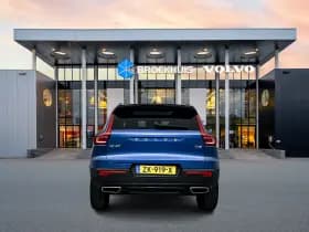 Volvo XC40 thumbnail 6