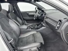 Volvo XC40 thumbnail 12