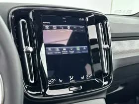 Volvo XC40 thumbnail 20