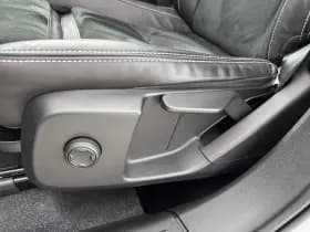 Volvo XC40 thumbnail 25