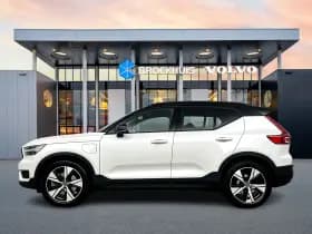 Volvo XC40 thumbnail 8