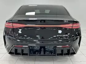 BYD Seal thumbnail 8