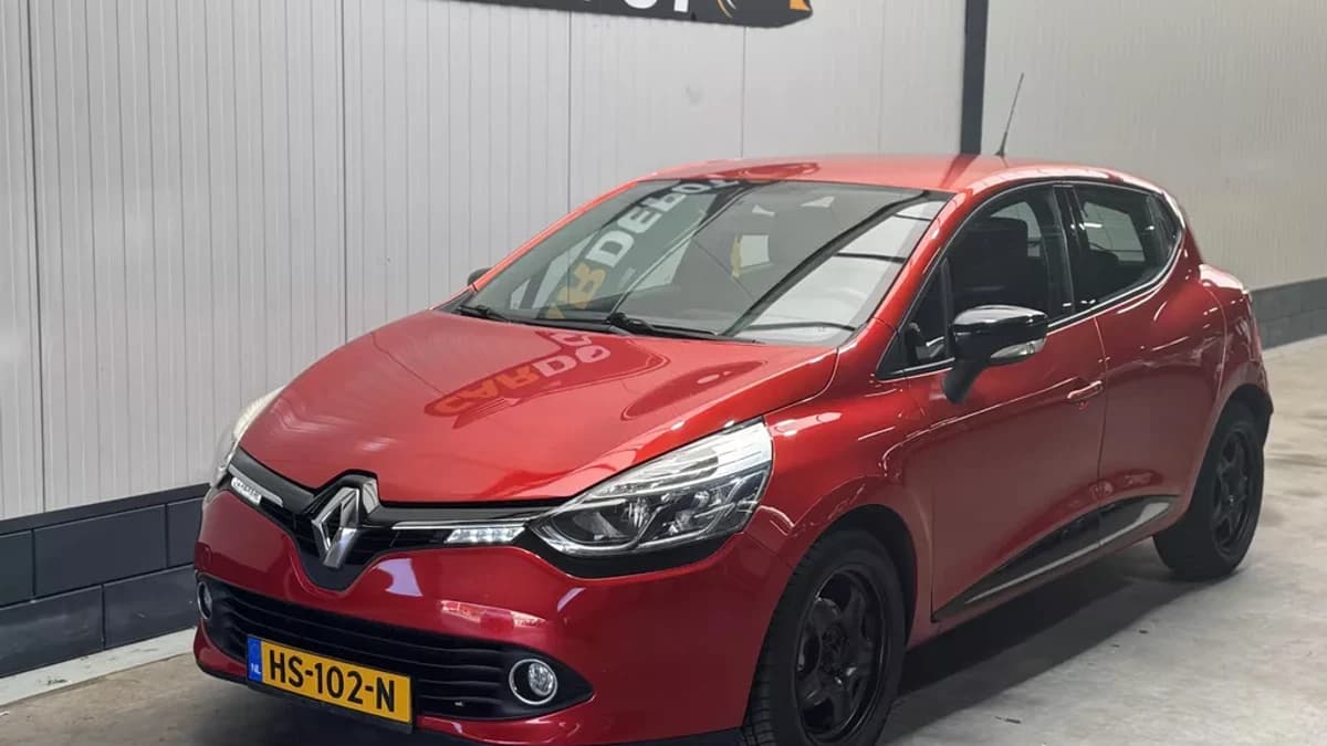 Renault Clio — foto 1