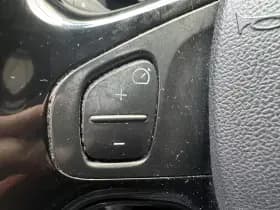 Renault Clio thumbnail 21