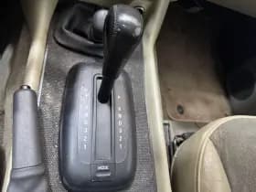 Land Rover Discovery thumbnail 18