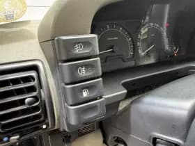 Land Rover Discovery thumbnail 20