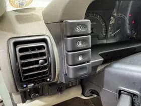 Land Rover Discovery thumbnail 31