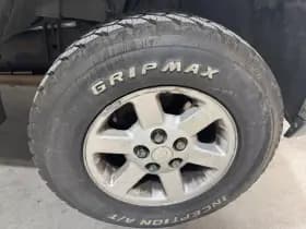 Land Rover Discovery thumbnail 38