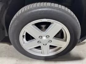 Jeep Compass thumbnail 21