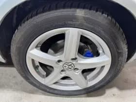 Volkswagen Golf thumbnail 19