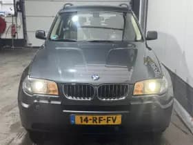 BMW X3 thumbnail 2