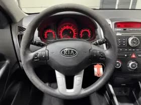 Kia Cee'd thumbnail 12