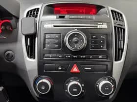 Kia Cee'd thumbnail 14