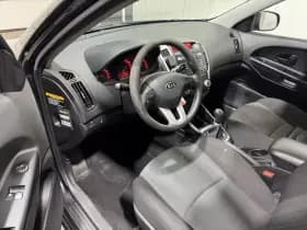 Kia Cee'd thumbnail 10