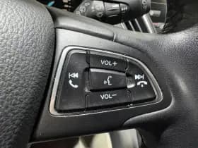 Ford C-Max thumbnail 21