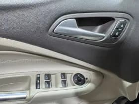 Ford C-Max thumbnail 25