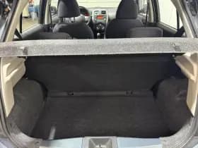 Nissan Micra thumbnail 9