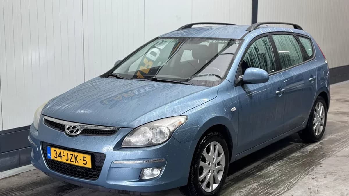 Hyundai i30 — foto 1