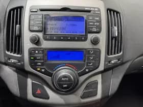 Hyundai i30 thumbnail 14