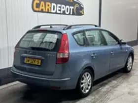 Hyundai i30 thumbnail 28