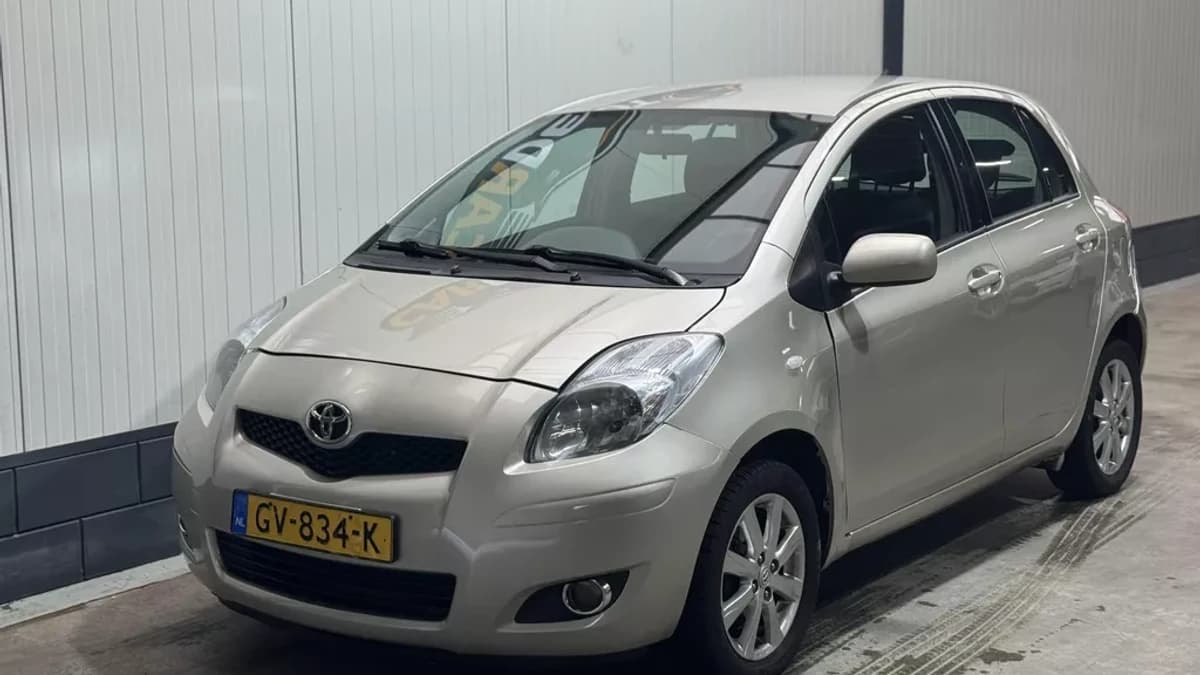 Toyota Yaris — foto 1