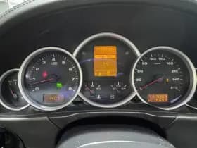 Porsche Cayenne thumbnail 16