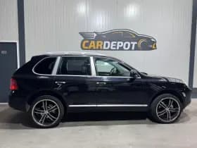 Porsche Cayenne thumbnail 4