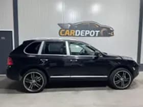 Porsche Cayenne thumbnail 31