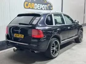 Porsche Cayenne thumbnail 32