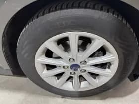 Ford C-Max thumbnail 26