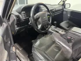 Land Rover Discovery thumbnail 11