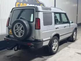 Land Rover Discovery thumbnail 5