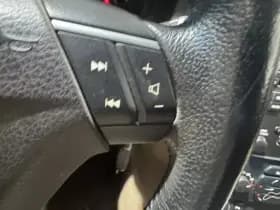 Volvo V70 2.4D thumbnail 17