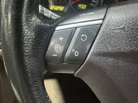 Volvo V70 2.4D thumbnail 18