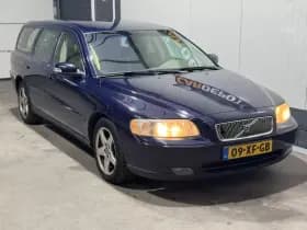 Volvo V70 2.4D thumbnail 3
