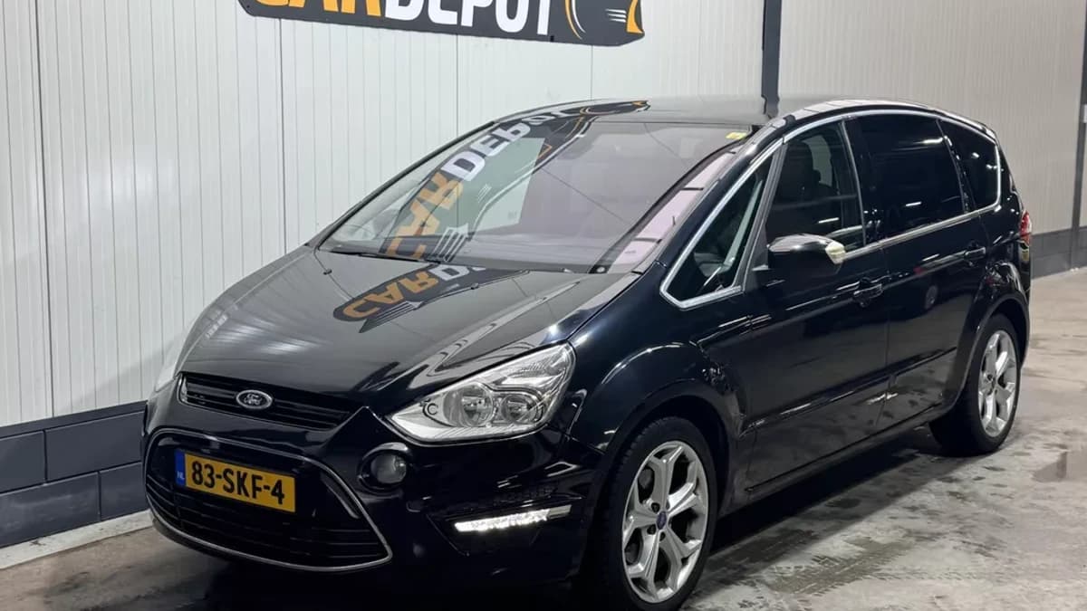 Ford S-Max — foto 1