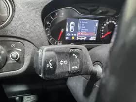 Ford S-Max thumbnail 19