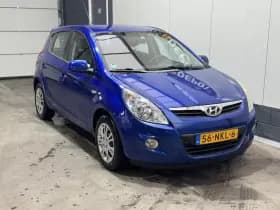 Hyundai i20 thumbnail 3