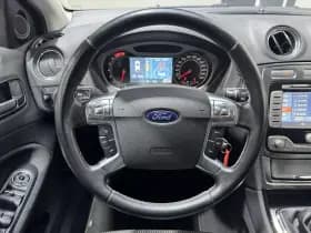 Ford Mondeo thumbnail 12