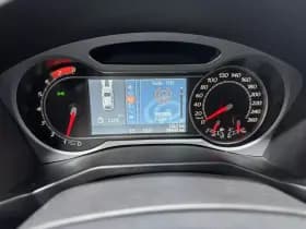 Ford Mondeo thumbnail 13