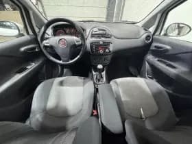 Fiat Punto thumbnail 11