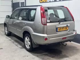 Nissan X-Trail thumbnail 7