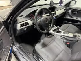 BMW 3-Serie thumbnail 9